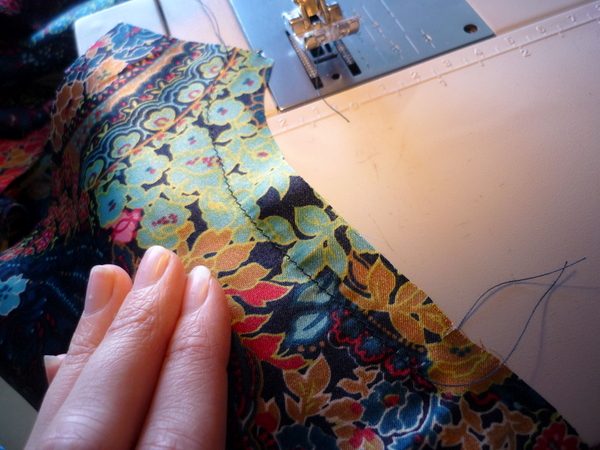 staystitch to centre front, and then stop