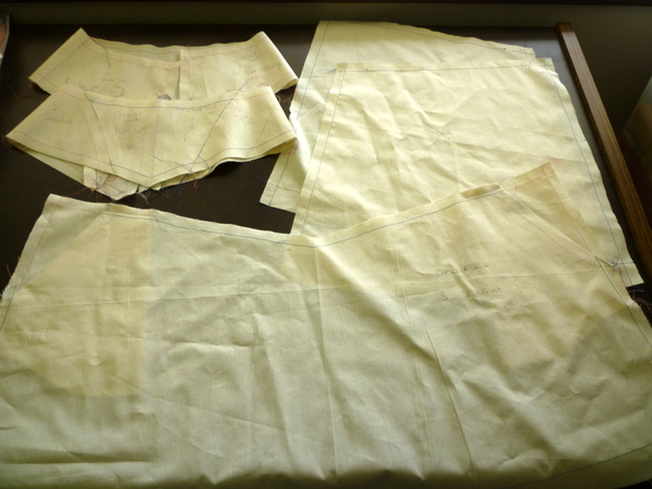 our crescent skirt muslin so far