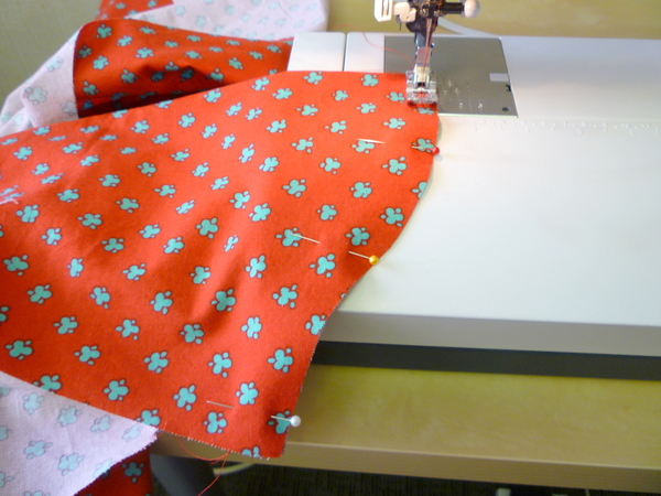 sew lower edge of pocket in 1/4" seam