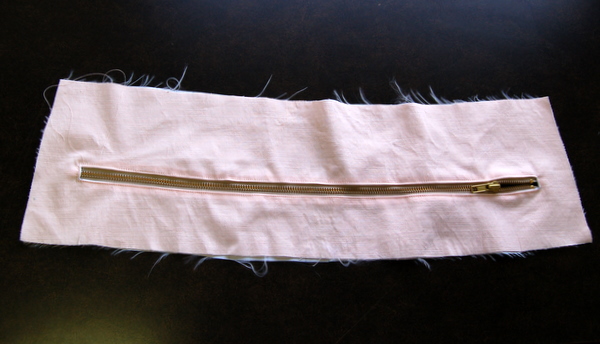 zipper is sewn into the collar!