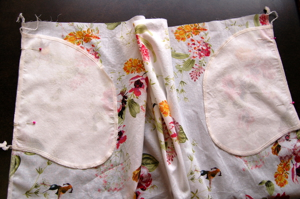 pin pocket pieces to skirt front