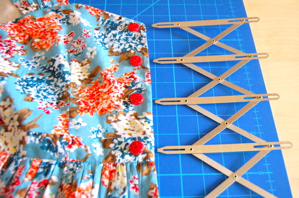 button front cambie dress button spacing
