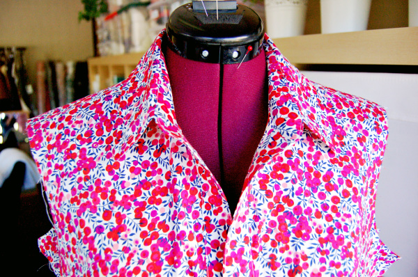 beautiful shirt collar
