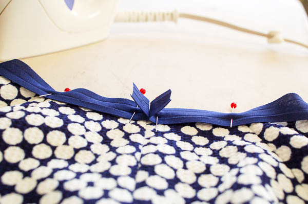 how to sew the davie dress neckline-5