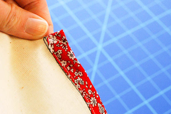 sewing a continuous bound shirt placket-14