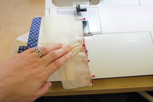 sewing a continuous bound shirt placket-8