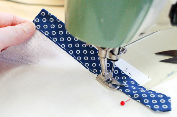 sewing a tailored shirt placket-20