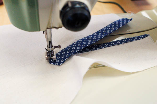 sewing a tailored shirt placket-21