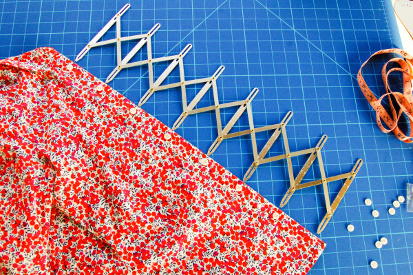 Granville Shirt shirtmaking series - sewing buttons (1 of 1)-3