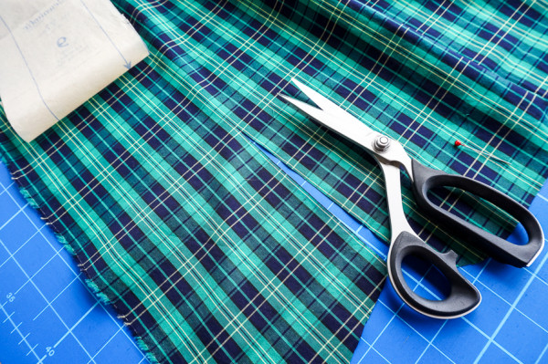sewing the granville shirt in plaid fabrics-1-18