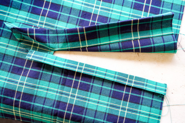sleeve placket plaid matching on the plaid granville shirt-1-6