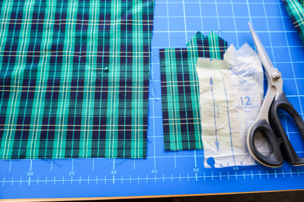 sleeve placket plaid matching on the plaid granville shirt-1-7