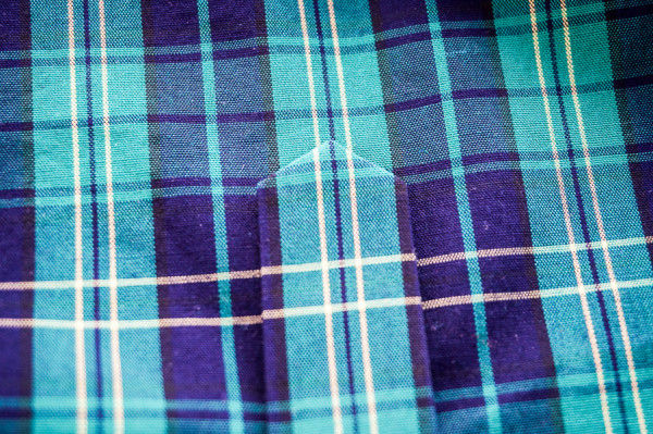 sleeve placket plaid matching on the plaid granville shirt-1-9