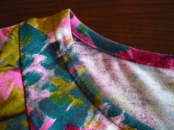 pendrell neck binding in a knit